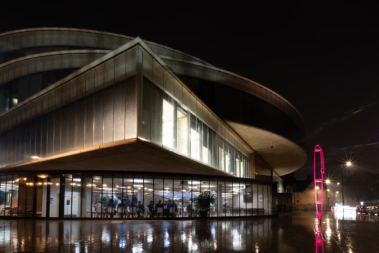 BLAVATNIK SCHOOL OF GOVERNMENT, OXFORD